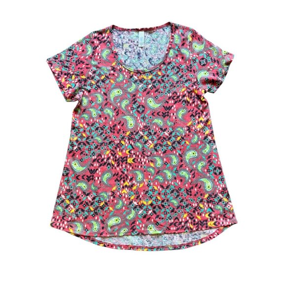 LuLaRoe Top In A Multi-Color Patterned Top - Picture 3 of 6